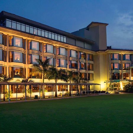 Chandīgarh Hotel Mountview מראה חיצוני תמונה