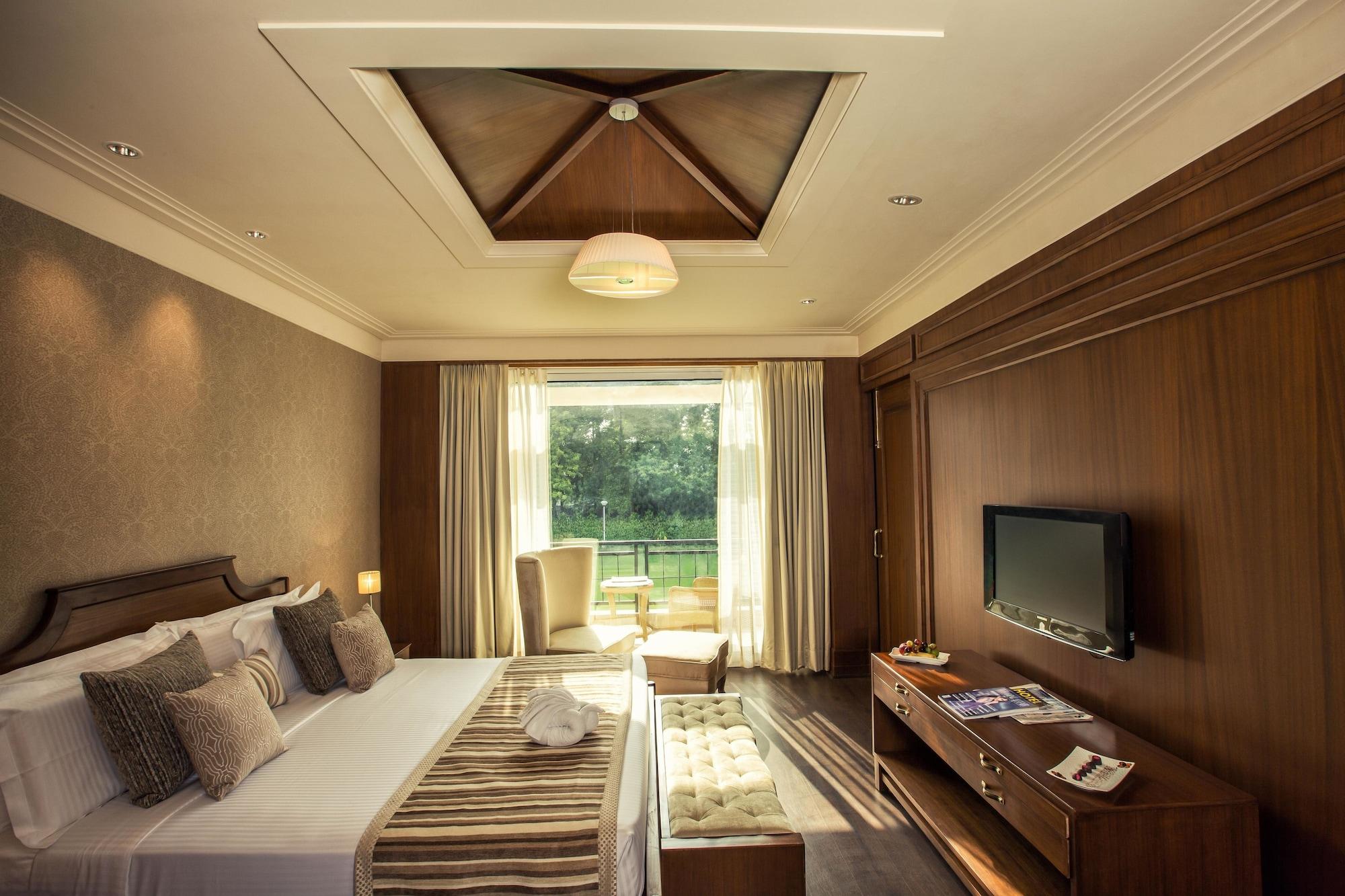 Chandīgarh Hotel Mountview מראה חיצוני תמונה