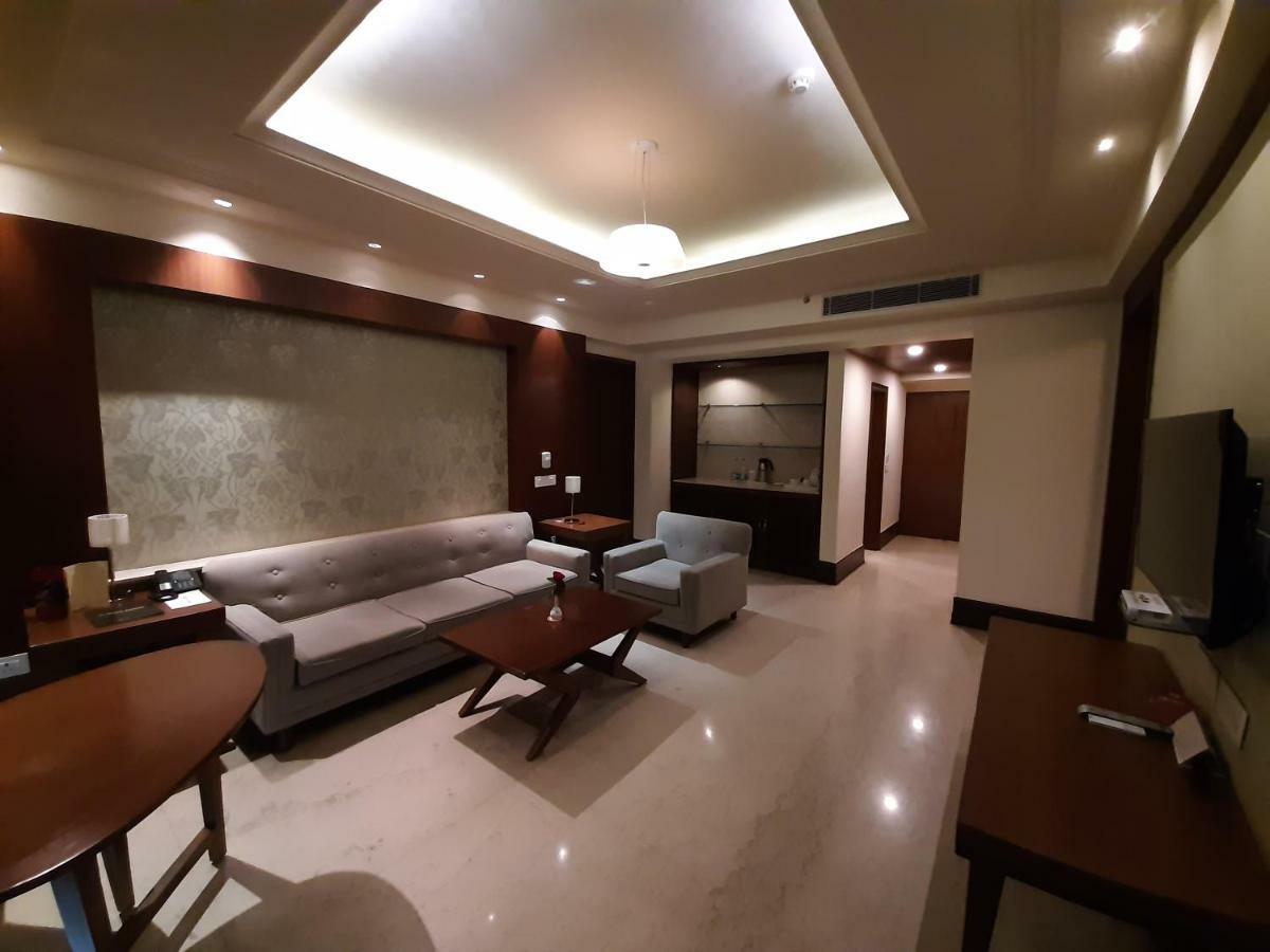 Chandīgarh Hotel Mountview מראה חיצוני תמונה