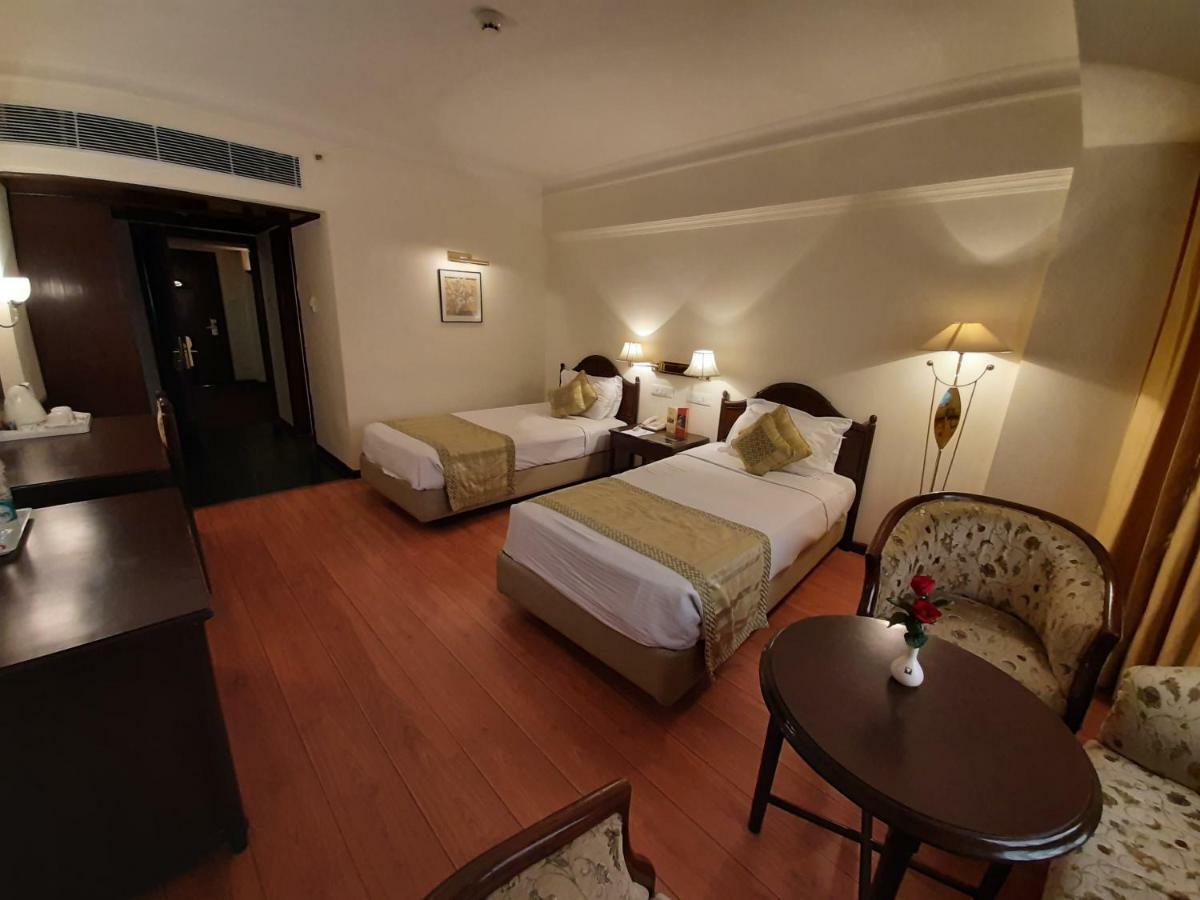 Chandīgarh Hotel Mountview מראה חיצוני תמונה
