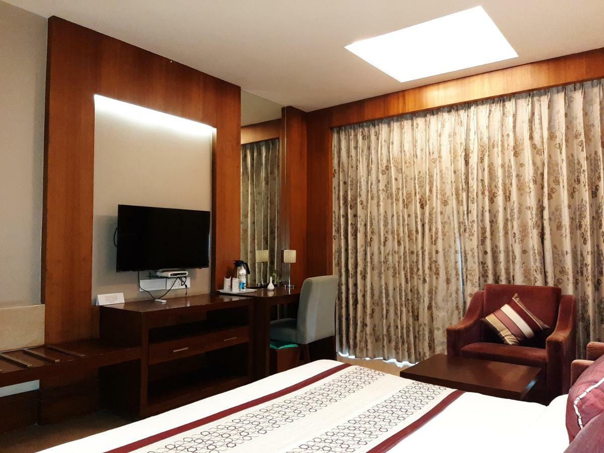 Chandīgarh Hotel Mountview מראה חיצוני תמונה